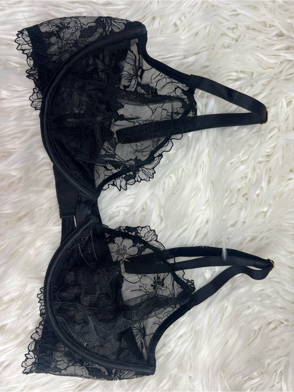 Victoria's Secret Black Sheer Lace Underwire Bra - Picture 3 of 5